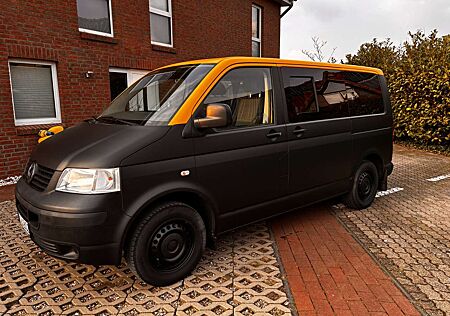 VW T5 Volkswagen California ähnlich