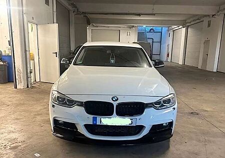 BMW 328i 328 Sport-Aut. Sport Line