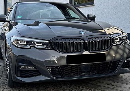 BMW 330i 330 Aut. M Sport - Dravitgrau