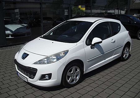 Peugeot 207 Tendance KLIMA Allwetter ALU TÜV/Inspek. neu