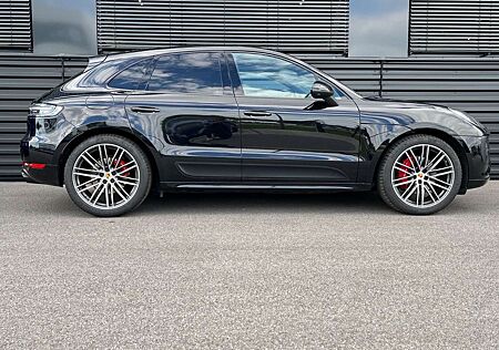 Porsche Macan GTS-BOSE-LUFT-STANDHEIZUNG-1.HAND