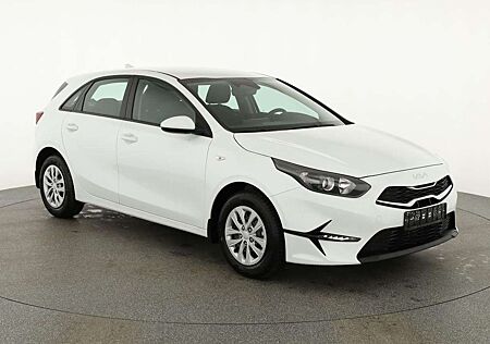 Kia Cee'd Ceed / 1.5 T-GDI DCT, Navi, Kamera, Sitzheizung, 7-Jah...