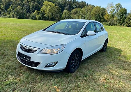 Opel Astra J Lim. 5-trg.Design Edition-NUR 100TKM.TÜV