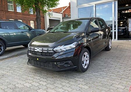 Dacia Sandero Essential SCe 65