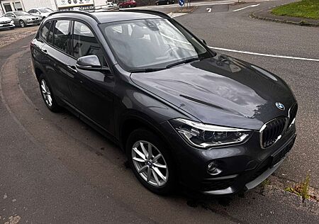 BMW X1 sDrive 20i Advantage aus Rentnerhand