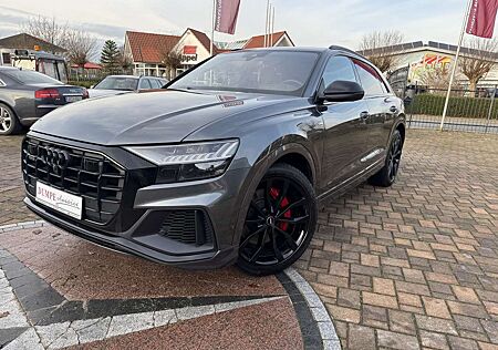 Audi Q8 55 TFSI e quattro 2x S-LINE PANO AHK RAUTE VOLL