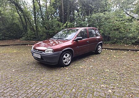 Opel Corsa Eco mit LPG und TÜV