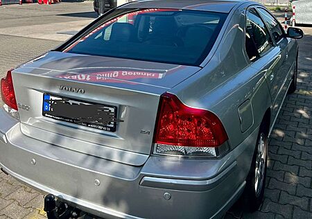 Volvo S60 2.4 Momentum