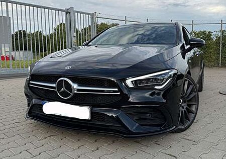 Mercedes-Benz CLA 35 AMG 4Matic SB Edition 55 memory , burmester
