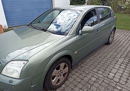 Opel Signum 2.2 Elegance