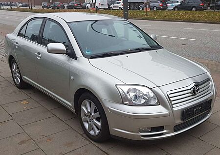 Toyota Avensis 1.8 Executive Liftback