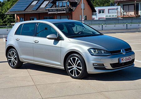 VW Golf Volkswagen VII Lim. Allstar BMT DSG 100tkm Bi-Xenon