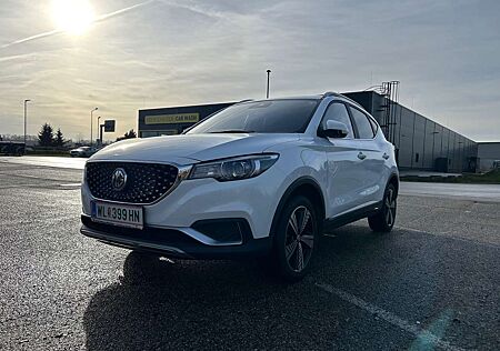 MG ZS EV Luxury