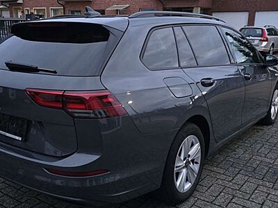 Volkswagen Golf Variant VIII Life Navi, Light Assist, Metallic,usw..
