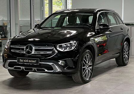Mercedes-Benz GLC 300 e 4M AHK LED PDC&KAM KLIMA+SHZ+DIG.RADIO+