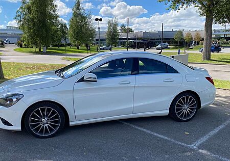 Mercedes-Benz CLA 200 CLA