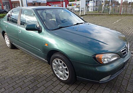 Nissan Primera 1,8 I -KLIMAAUTOMATIK - 4 X FENSTERHEBER