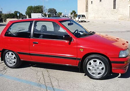 Daihatsu Charade 3p 1.0 GT ti