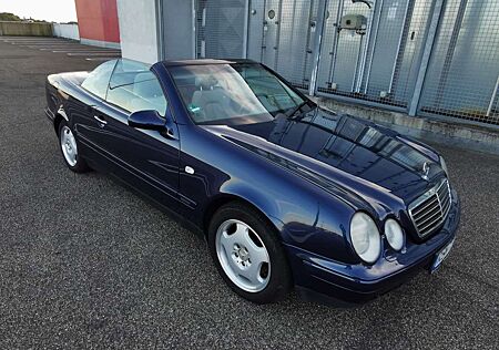 Mercedes-Benz CLK 320 Cabrio Elegance