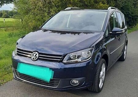 VW Touran Volkswagen 1.4 TGI BlueMotion Highline