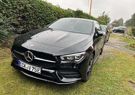 Mercedes-Benz CLA 250 Top gepflegt! 8 Fach Bereifung - e