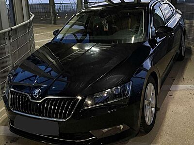 Skoda Superb 2,0 TDI Style DSG