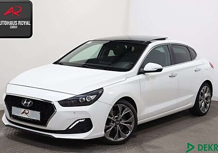Hyundai i30 Fastback 1.4 T-GDI ACC,1.HD,KAMERA,KEYLESSGO