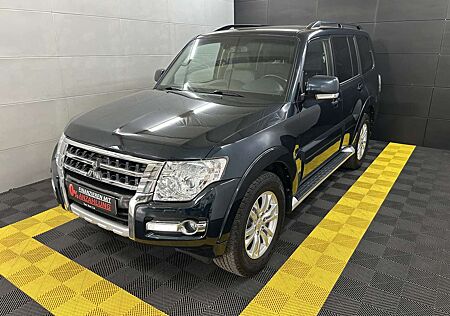 Mitsubishi Pajero 3.2 DI-D Edition 100 7 Sitzer+Xenon+DAB