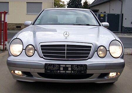 Mercedes-Benz E 220 E-Klasse CDI Elegance