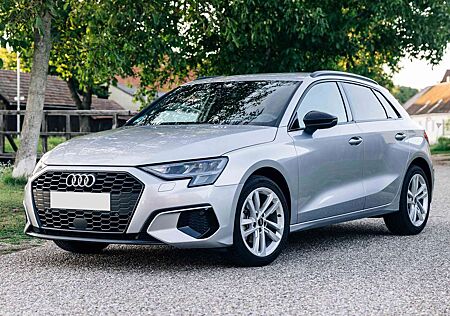 Audi A3 Sportback 30 TFSI Sportback S tronic