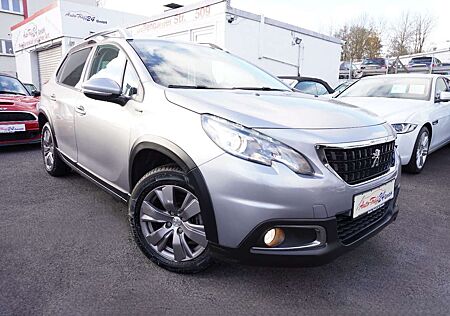 Peugeot 2008 Signature Automatik*Navi*nur 8.425 KM*1.HD