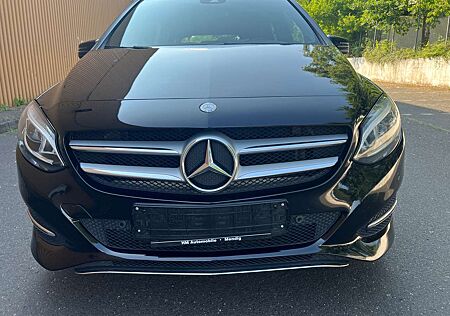 Mercedes-Benz B 180 CDI Leder,AHK,1 Hand