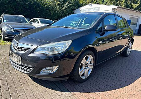 Opel Astra J Lim. 5-trg. Edition *Klima*Tempo*1.Hand*