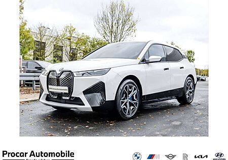 BMW iX gebraucht kaufen BMW iX xDrive40 M Sport HUD ACC RFK NAVI Standh. LM