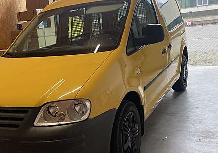 VW Caddy Volkswagen Diesel 130.km / Tüv