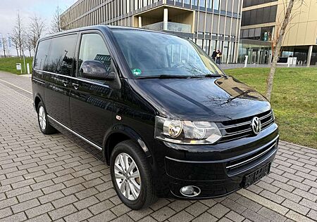VW T5 Multivan Volkswagen T5 Multivan Highline + Rollstuhl + Hebeanlage +