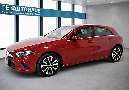 Mercedes-Benz A 250 E Style DCT