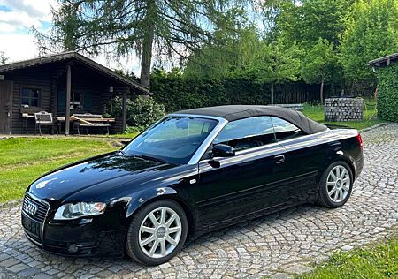 Audi A4 Cabriolet 3.0 TDI Quattro,125tkm,KW,6Gang!!
