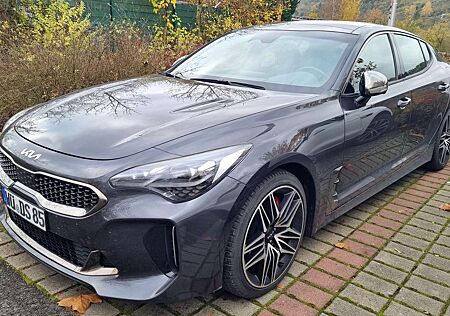 Kia Stinger 3.3 T-GDI AWD OPF GT