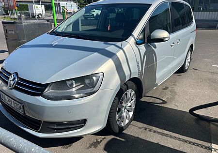 VW Sharan Volkswagen 2.0 TDI DSG Blue Motion Match