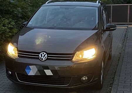 VW Touran Volkswagen 1.2 TSI Trendline