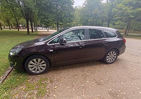 Opel Astra 2.0 CDTI DPF Sports TourerInnovation
