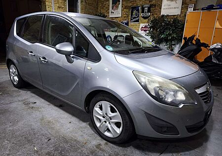 Opel Meriva 1.4 Design Edition, 1.Hand, Inspektion NEU