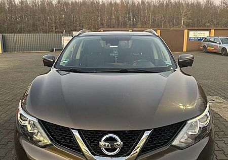 Nissan Qashqai 1.6 Diesel TÜV 02/2027
