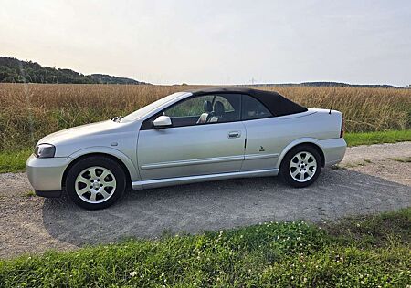 Opel Astra Cabrio 1.8 16V Linea Rossa