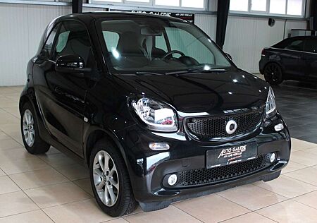 Smart ForTwo gebraucht kaufen Smart ForTwo coupe Basis 52kW*TÜV NEU*SHZ*BLUETOOTH*