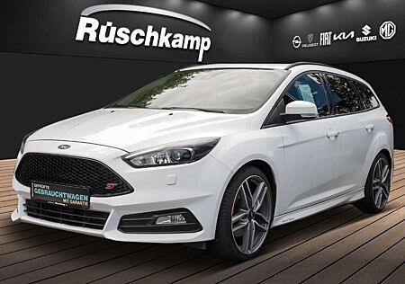 Ford Focus Turnier ST 2.0 Ecoboost PDC SHZ ApplerCar Xenon