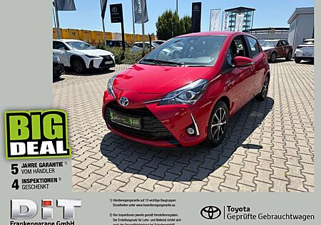 Toyota Yaris 1.5 Hybrid Team D Allwetter, Navi, SHZ, BT