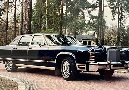 Lincoln Continental Mark 5, Town Car