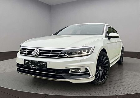 VW Passat Variant Volkswagen Highline,R-Line,LED,PANO